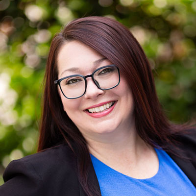 Headshot of Kelly Kleinbrahm